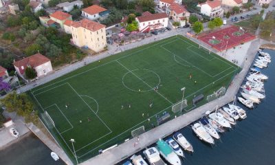 Sutomišćica nogometno igralište